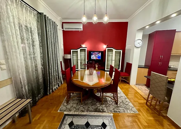 Bratis House Athens