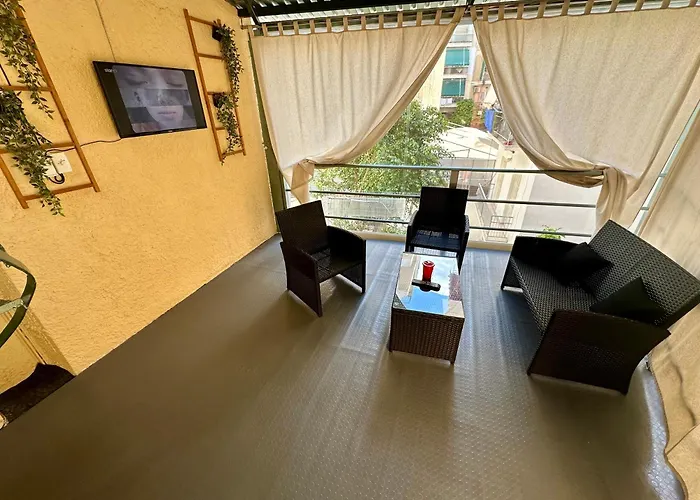 Bratis House Athens